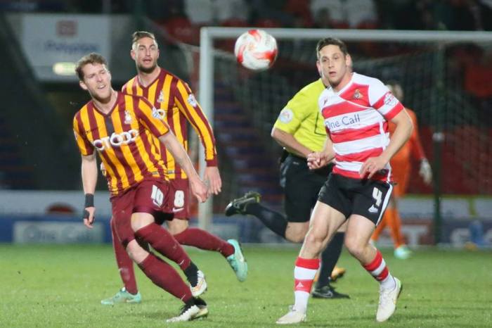 17904_885438418169461_9025464104932918646_n