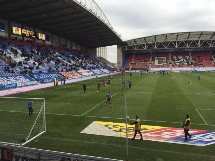 Image by Damien Wilkinson