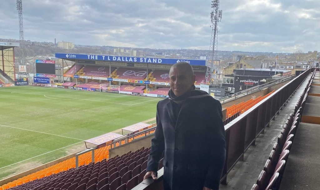 Edinho at Vallley Parade